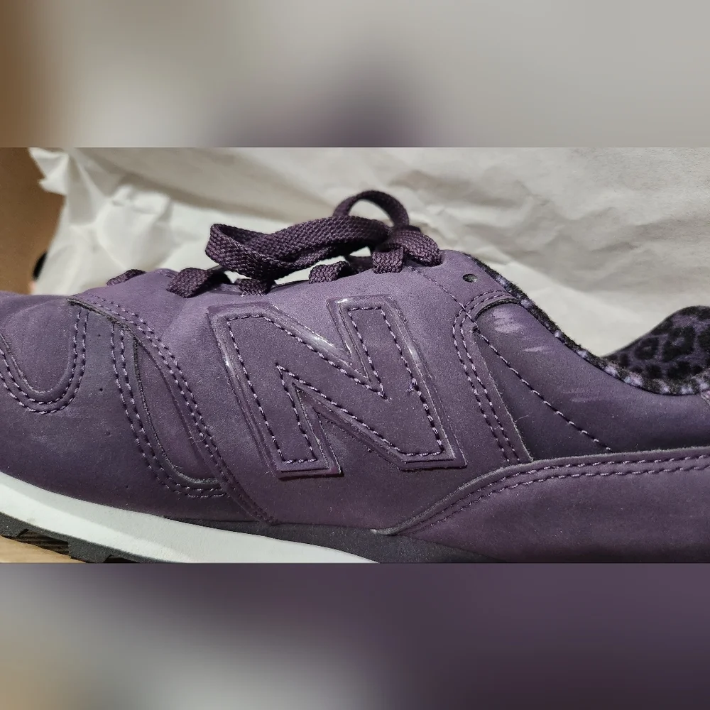 New Balance Women's 373 Sneakers Purple Leopard Sz 9.5 - Picture 6 of 10